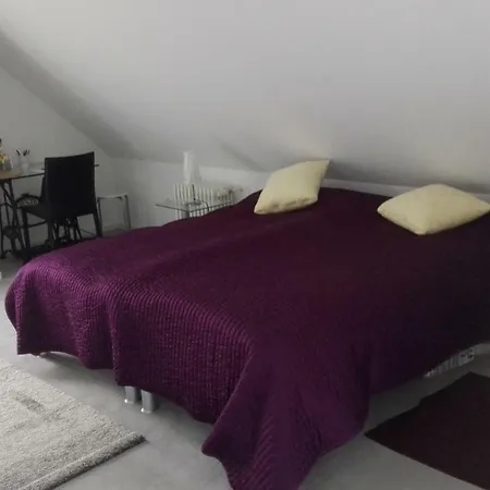 Ferienwohnung Anita * Annweiler am Trifels